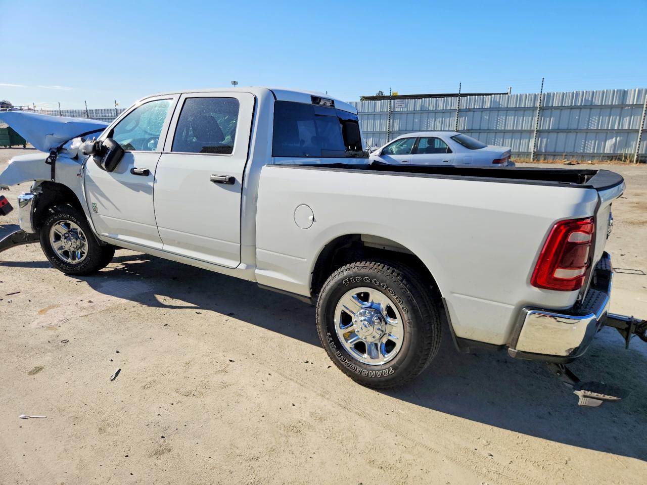 2024 RAM 3500 TRADESMAN — снимка 2