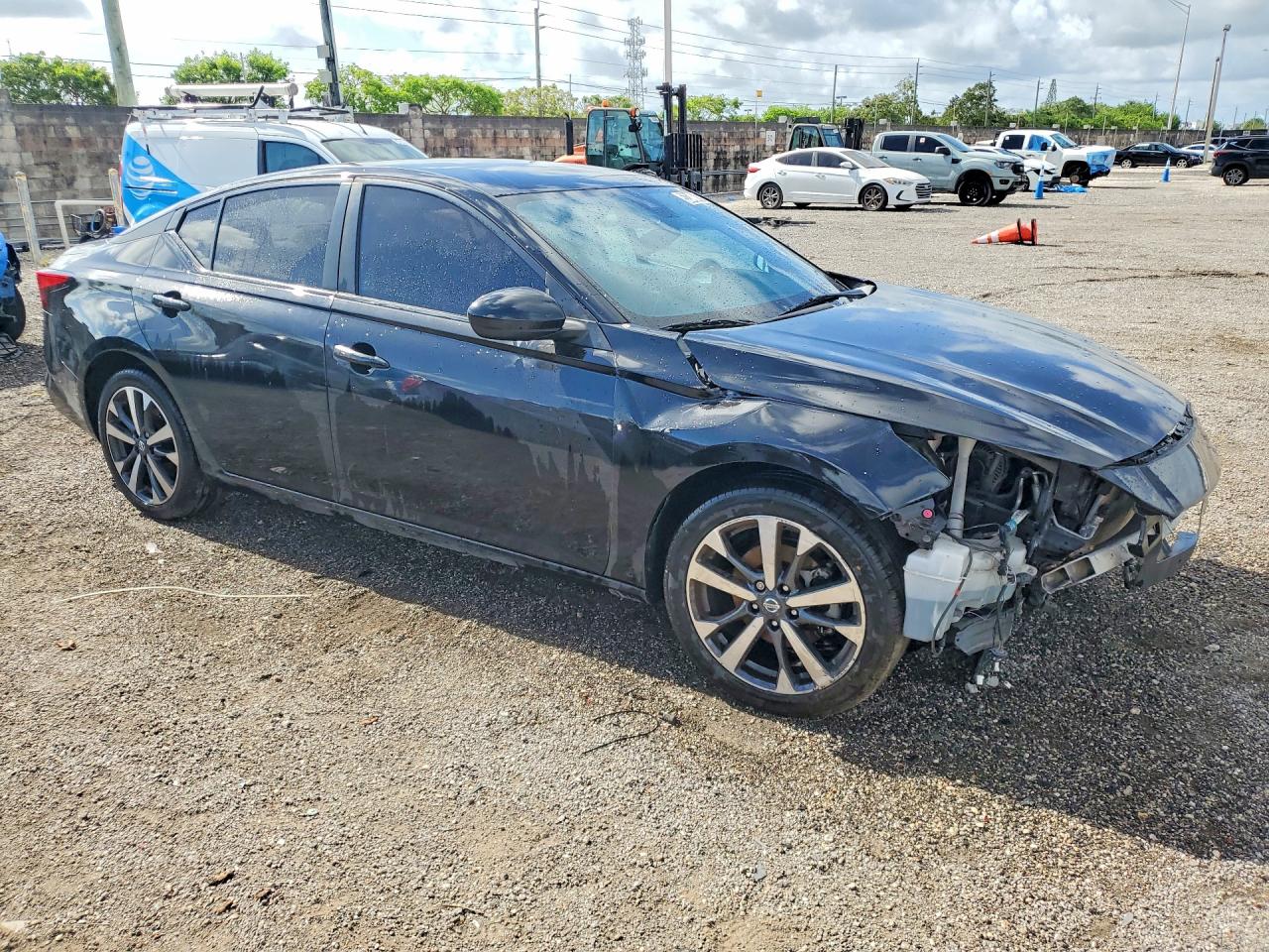 2021 NISSAN ALTIMA SV — снимка 4