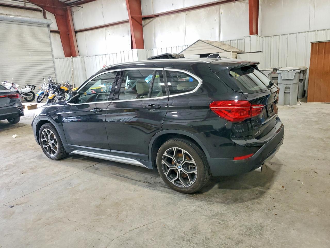 2021 BMW X1 XDRIVE28I — снимка 2