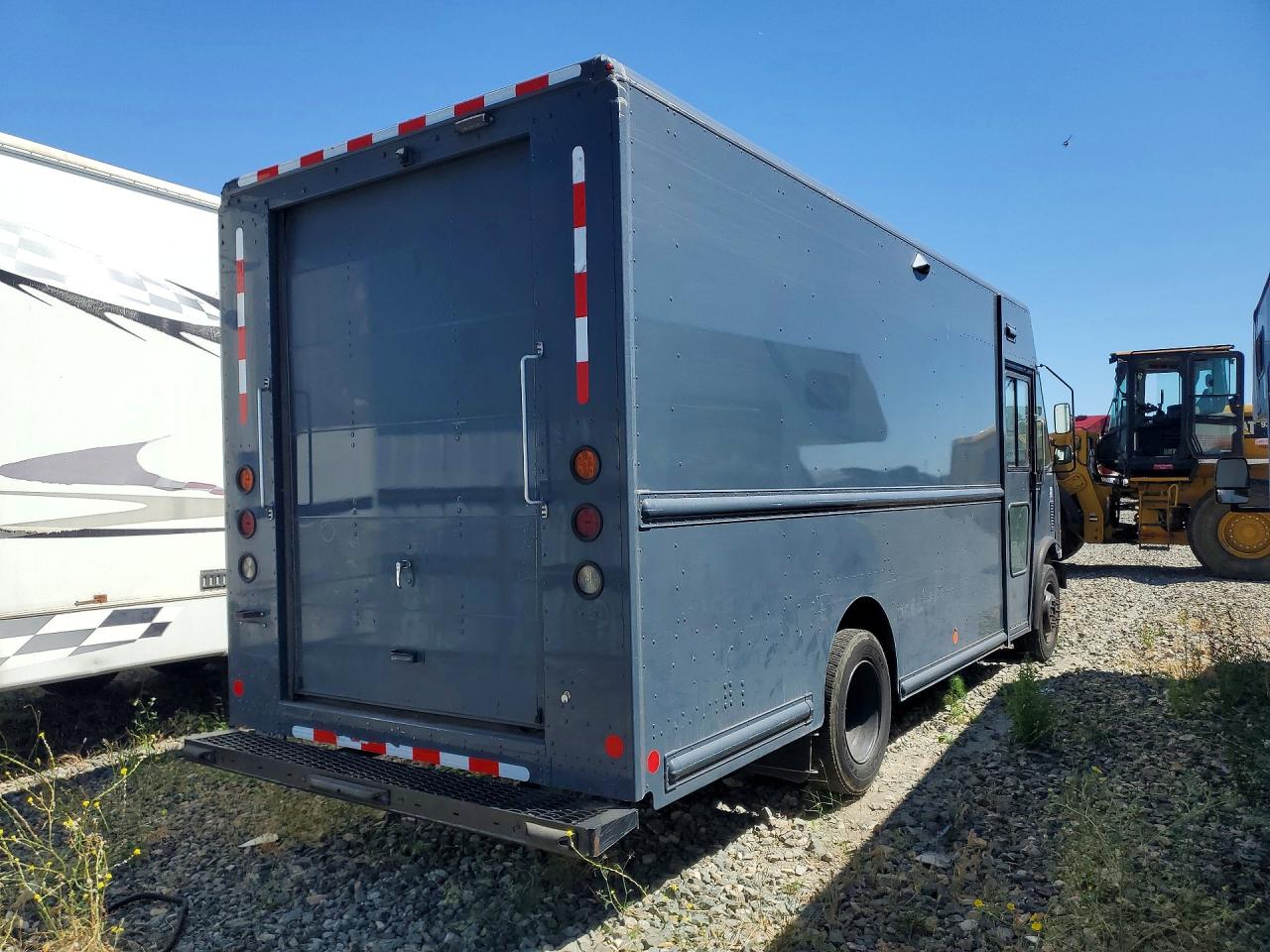 2020 FORD F59 — снимка 3