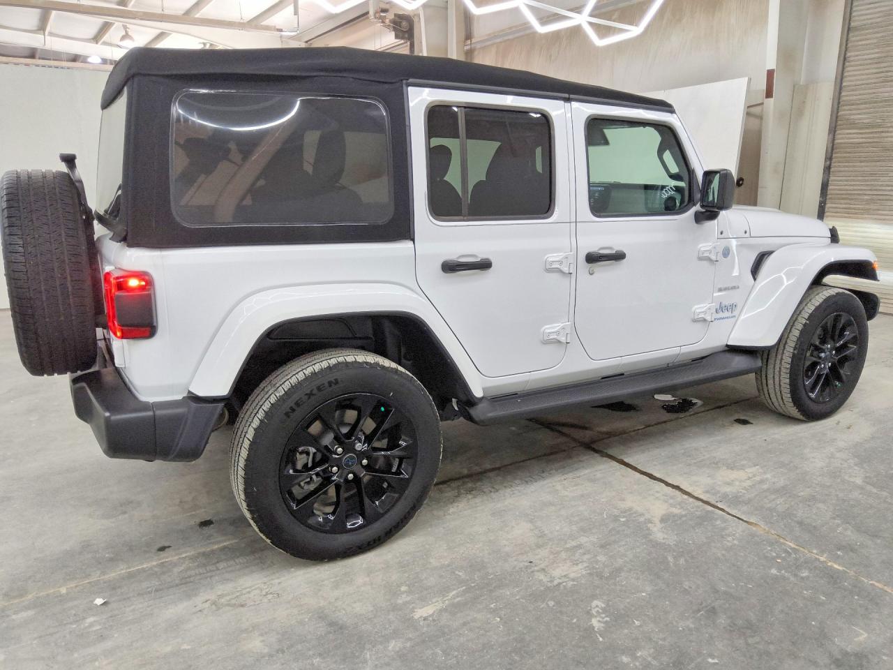 2024 JEEP WRANGLER SAHARA 4XE — снимка 3