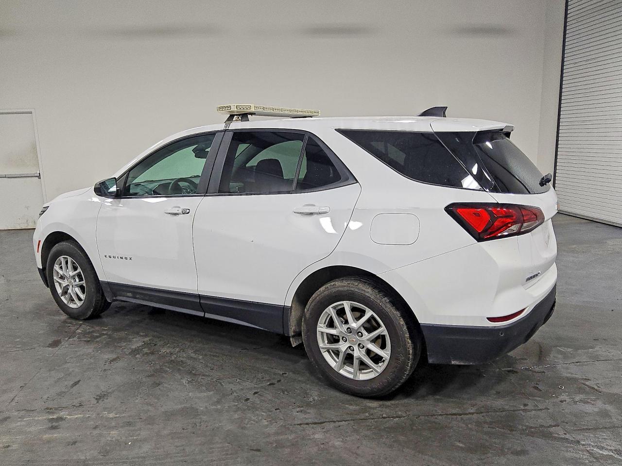 2024 CHEVROLET EQUINOX LS — снимка 2