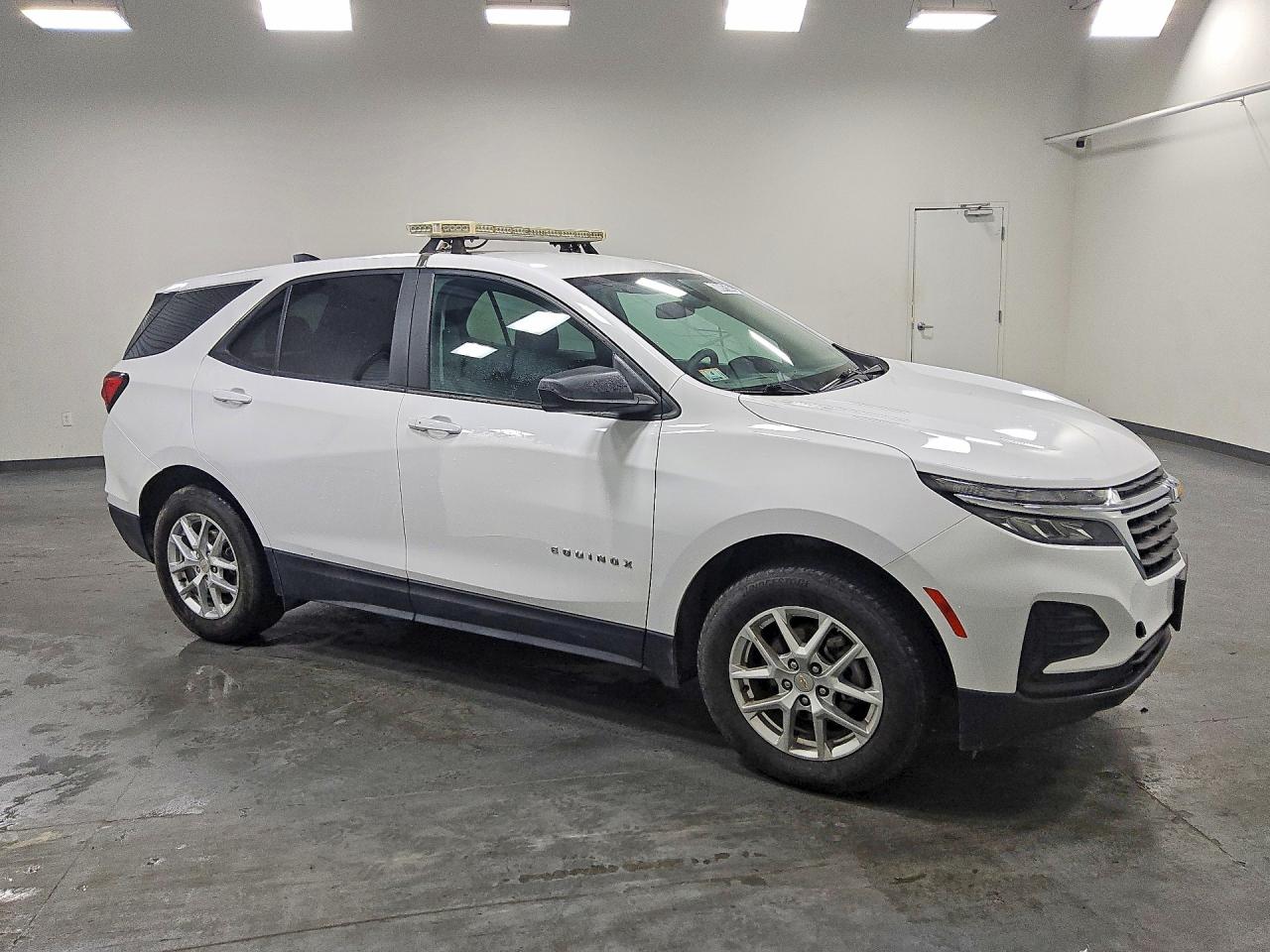 2024 CHEVROLET EQUINOX LS — снимка 4