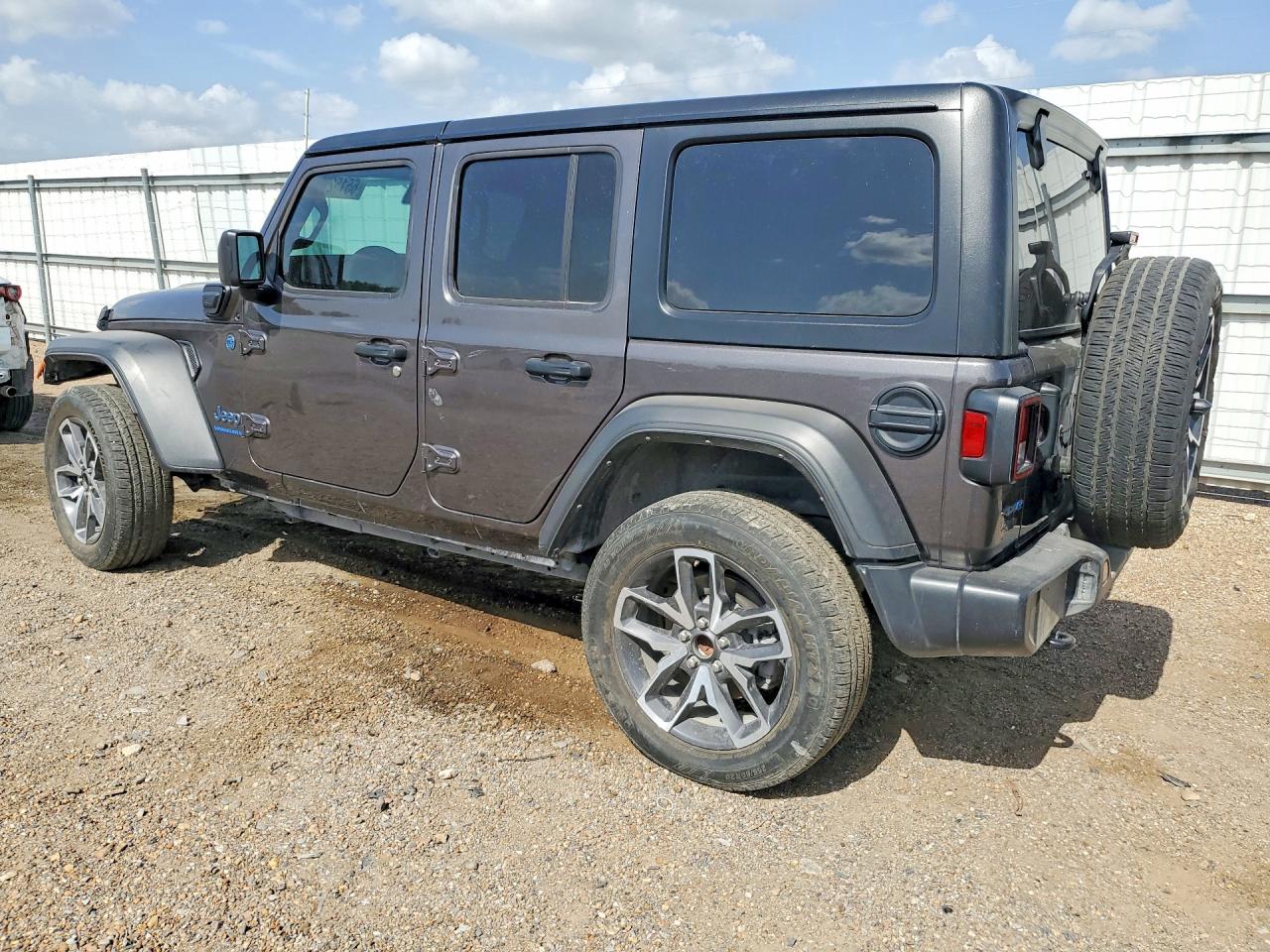 2025 JEEP WRANGLER SPORT 4XE — снимка 2