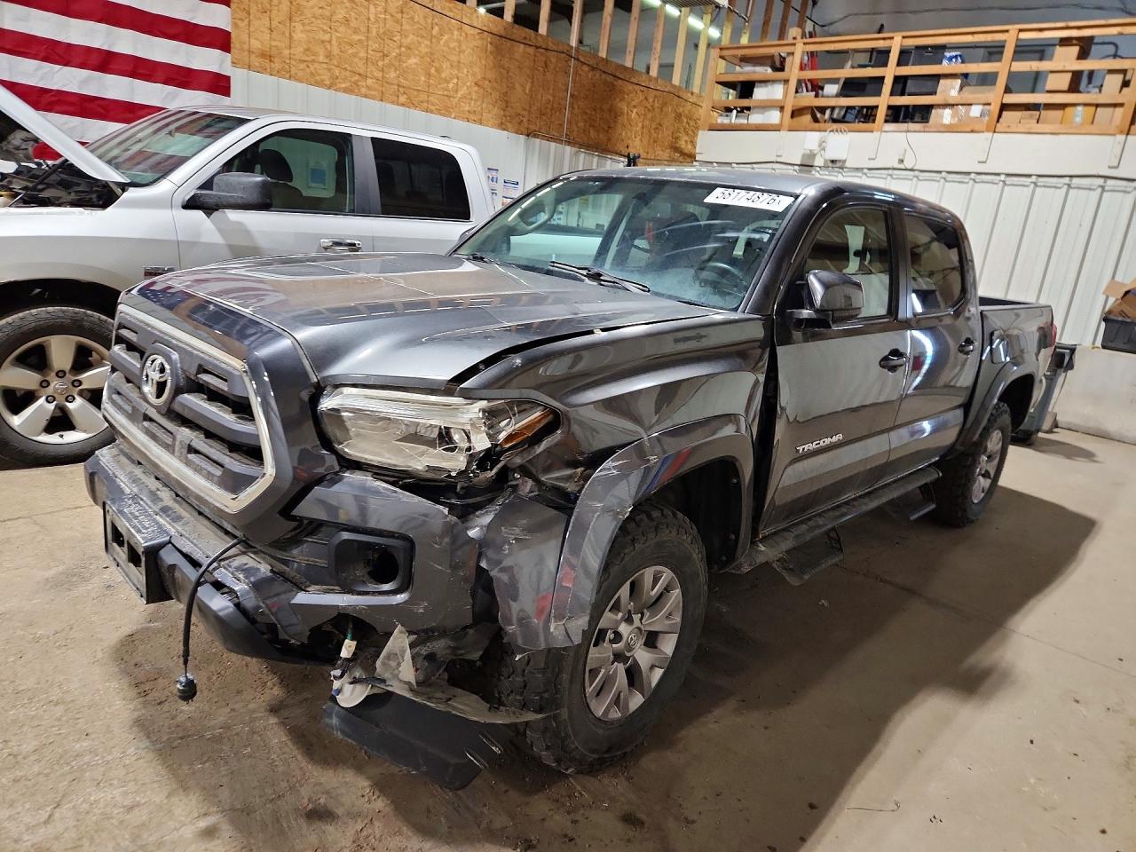 2017 TOYOTA TACOMA SR5 V6