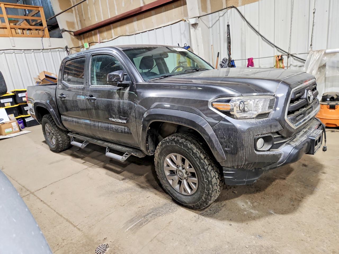2017 TOYOTA TACOMA SR5 V6 — снимка 4
