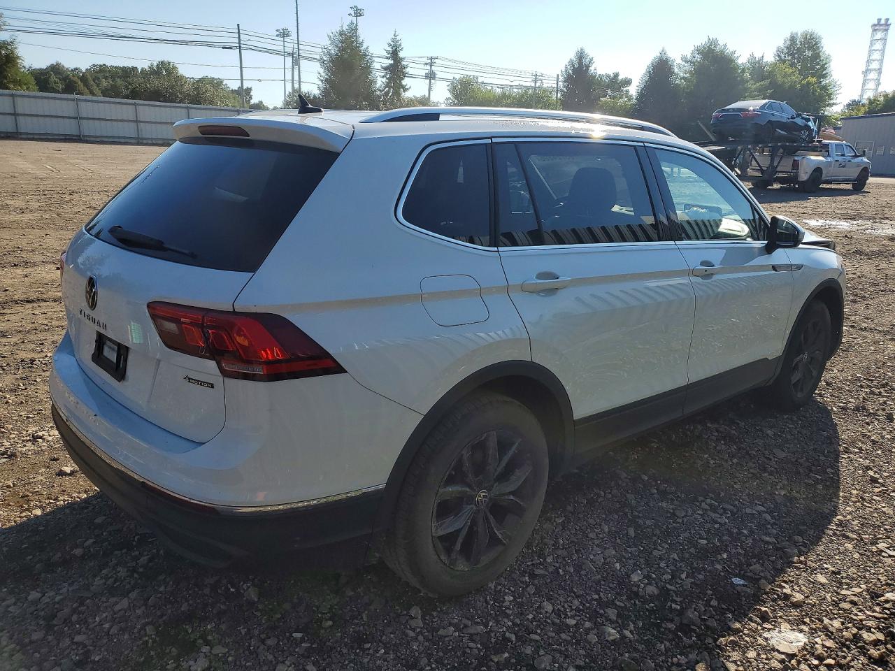 2024 VOLKSWAGEN TIGUAN SE — снимка 3