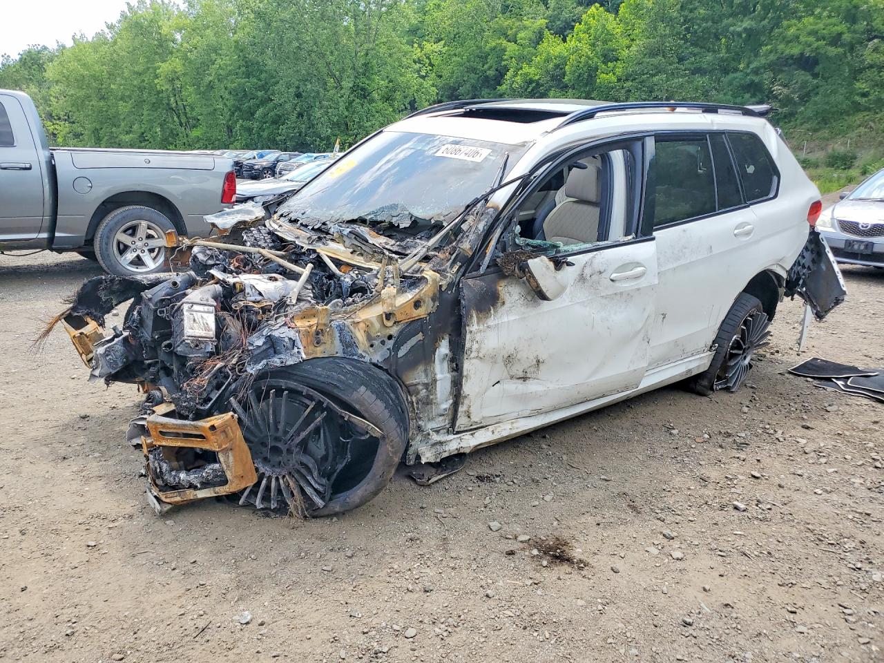 2021 BMW X7 ALPINA XB7