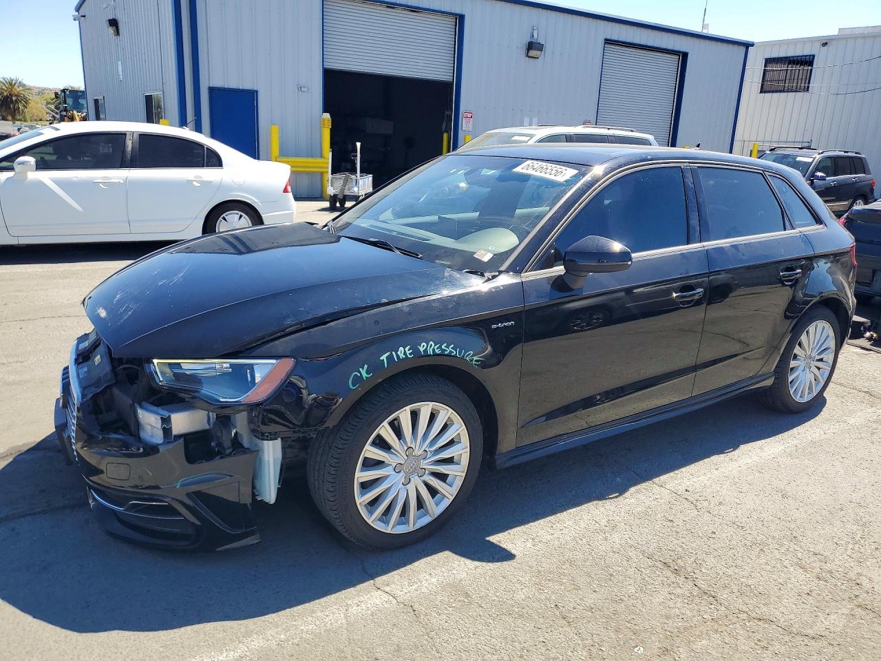 2016 AUDI A3 E-TRON PREMIUM
