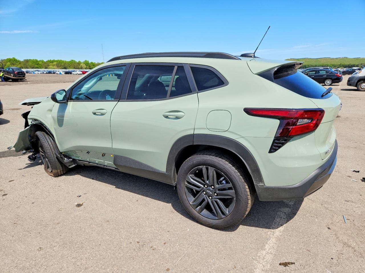 2026 CHEVROLET TRAX ACTIV — снимка 2