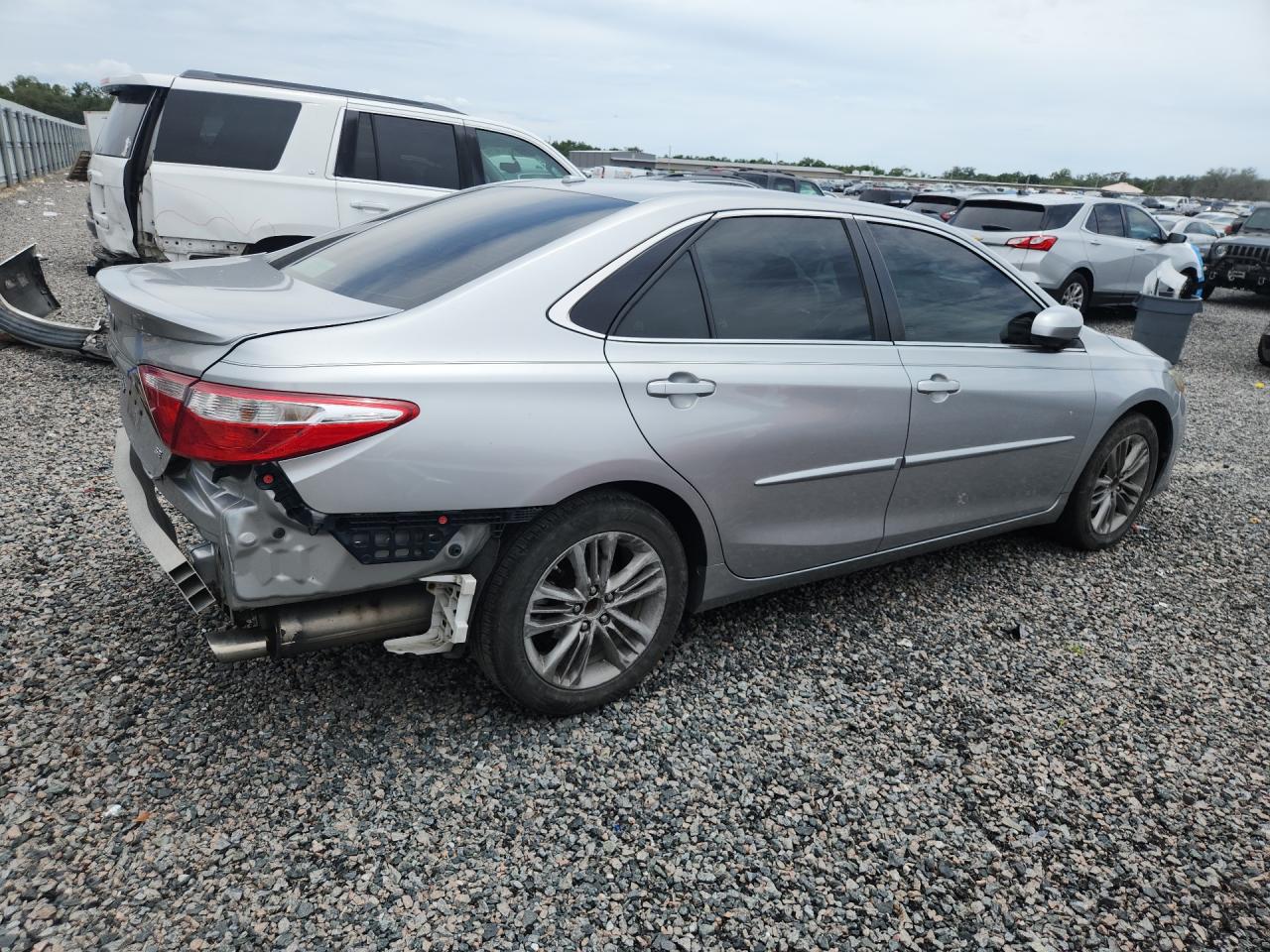 2015 TOYOTA CAMRY SE — снимка 3