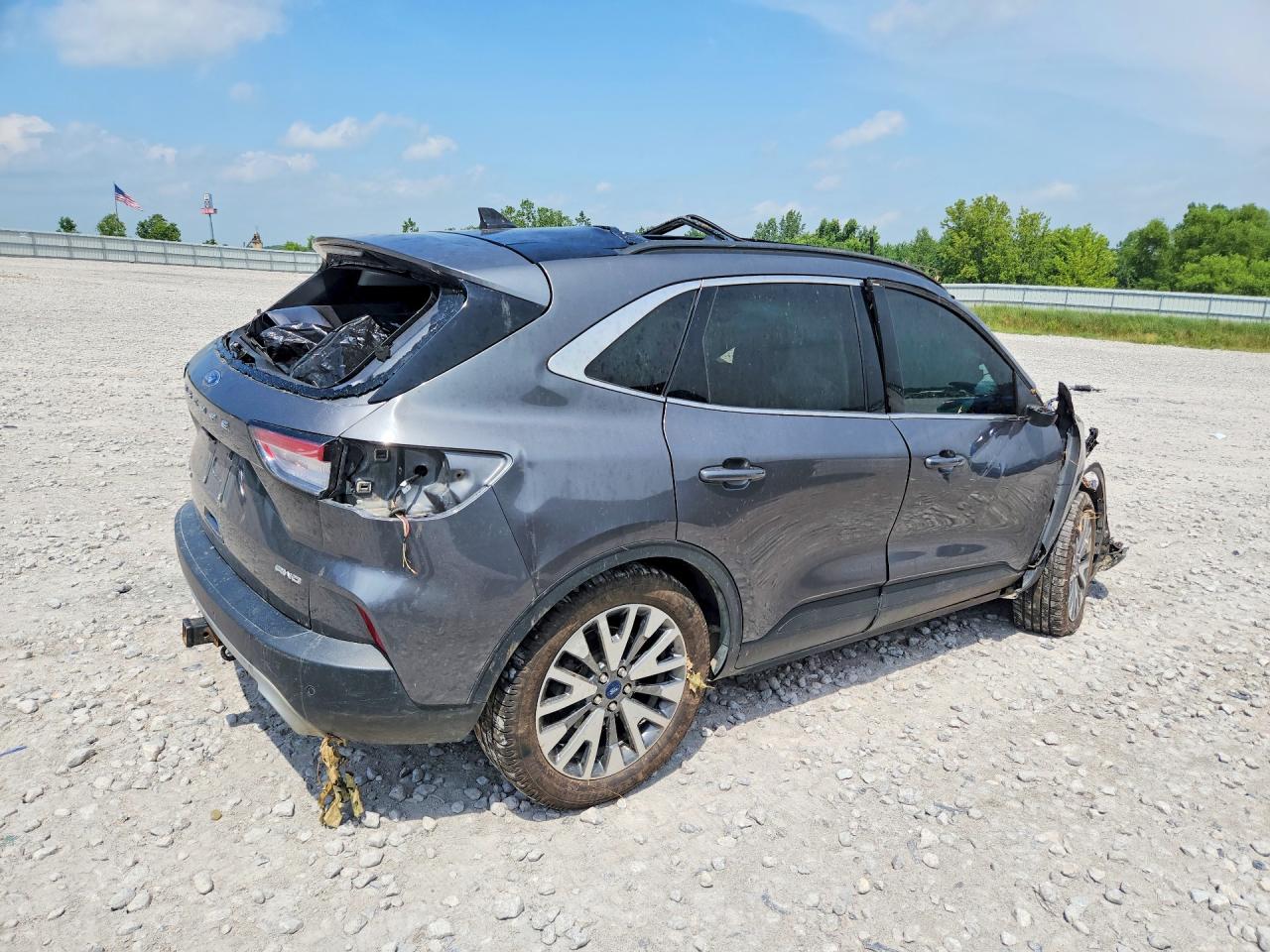 2022 FORD ESCAPE TITANIUM — снимка 3