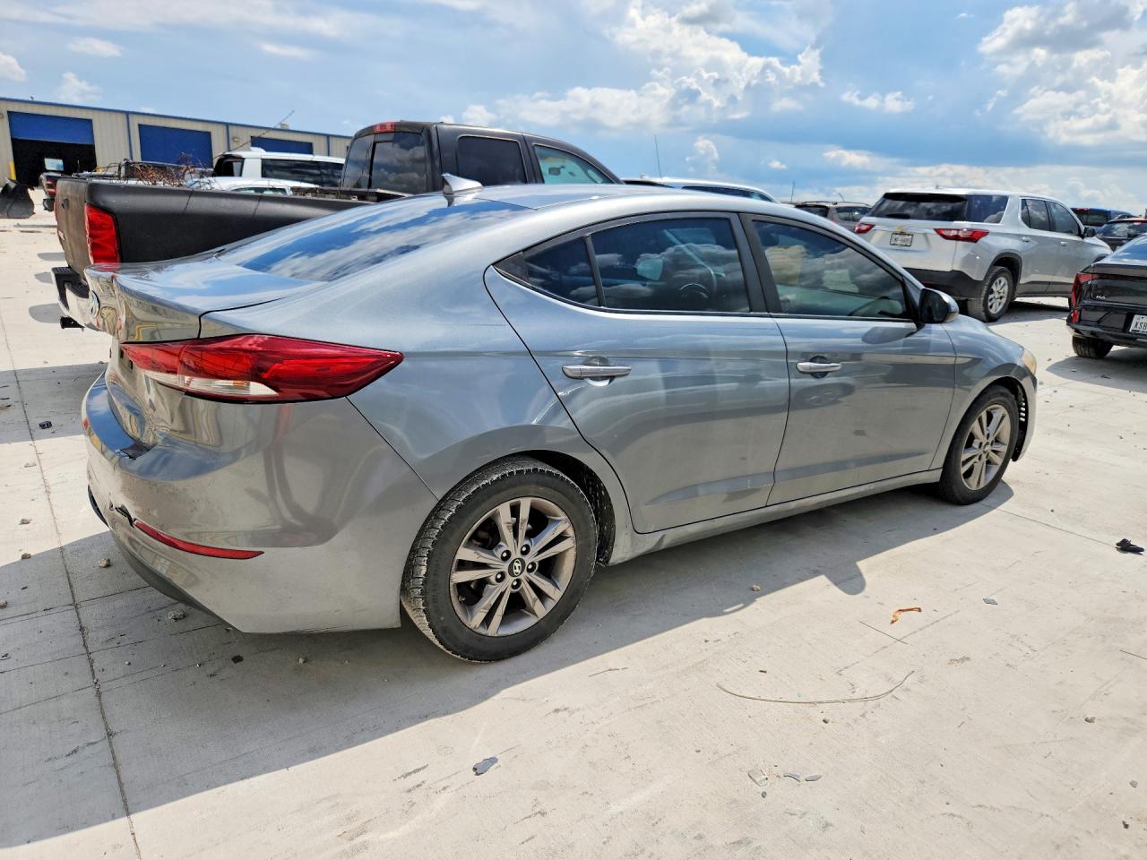 2018 HYUNDAI ELANTRA SEL — снимка 3
