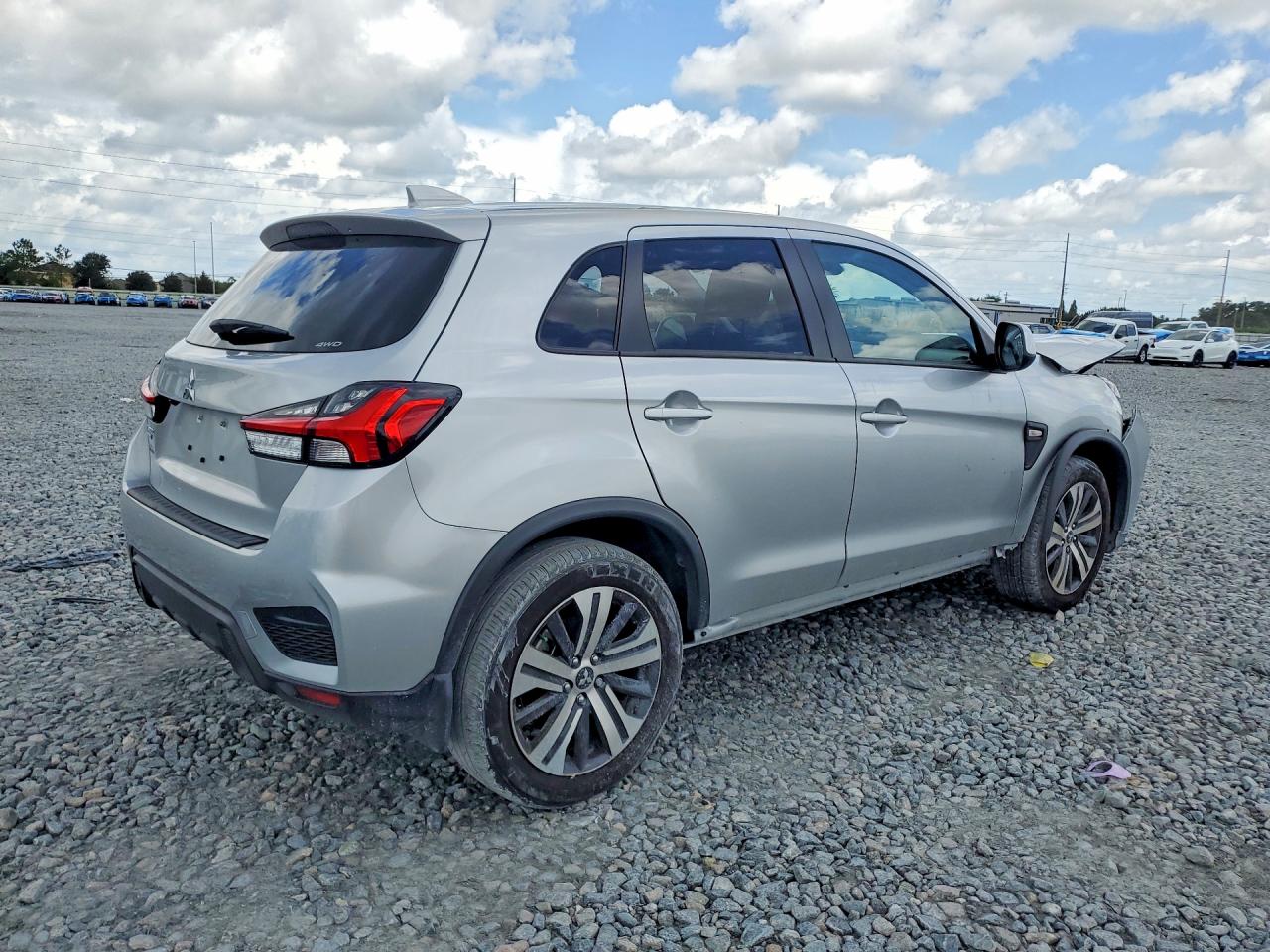 2025 MITSUBISHI OUTLANDER SPORT S — снимка 3