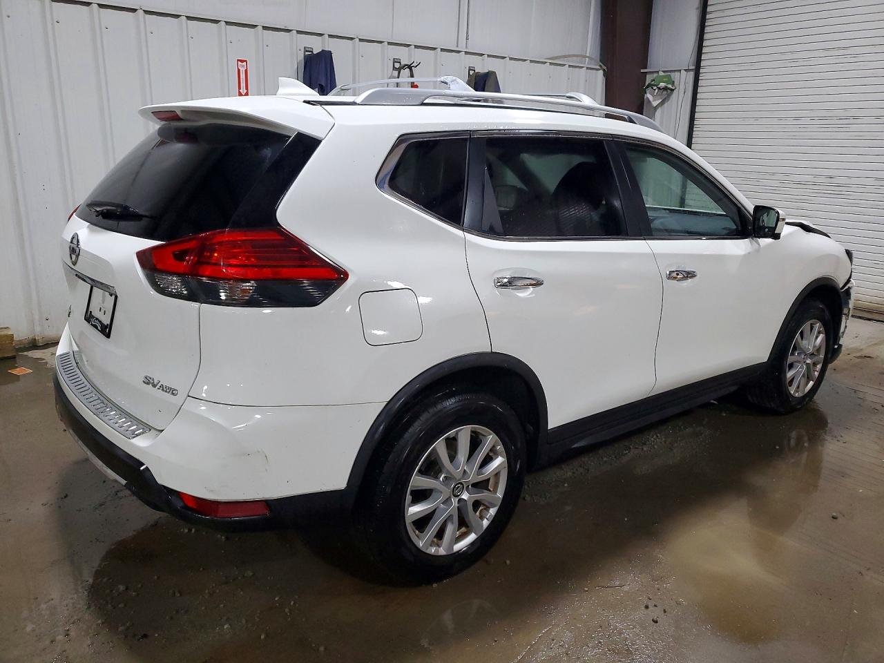 2017 NISSAN ROGUE SV — снимка 3