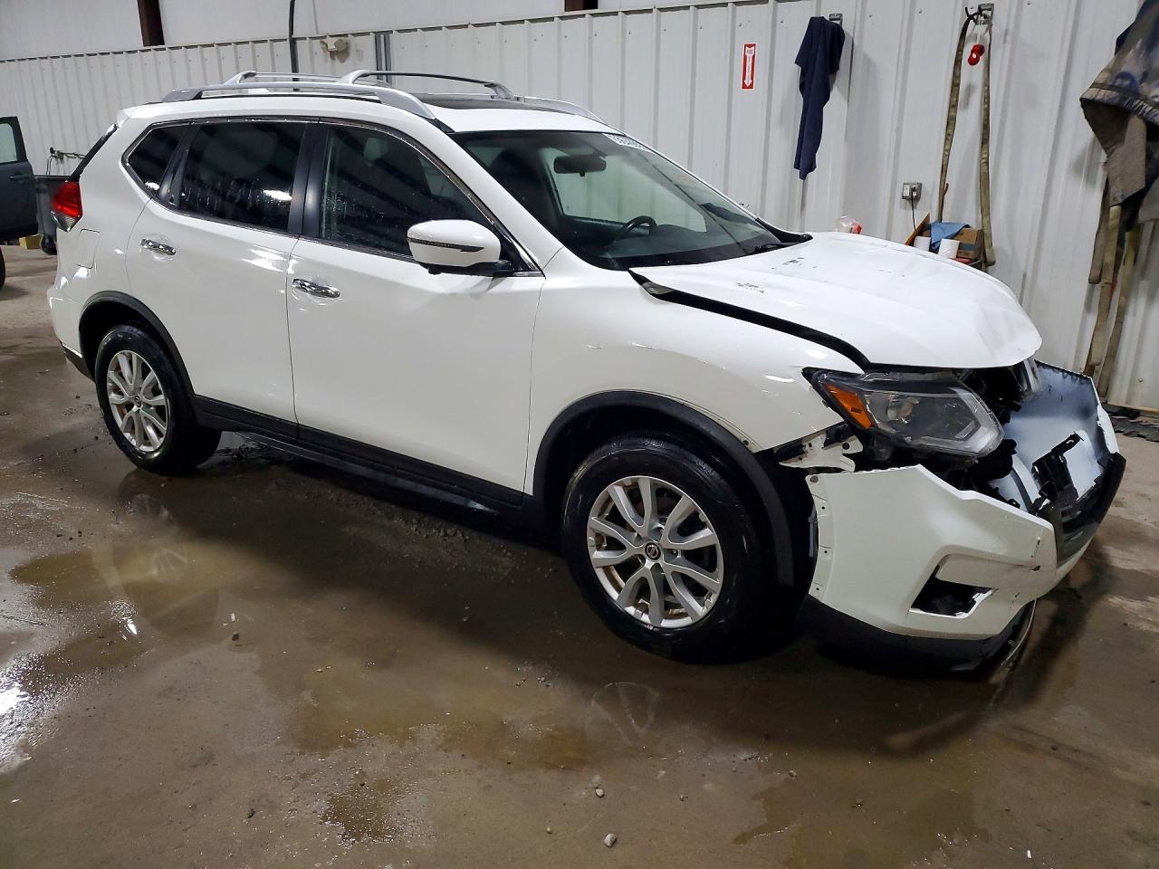 2017 NISSAN ROGUE SV — снимка 4