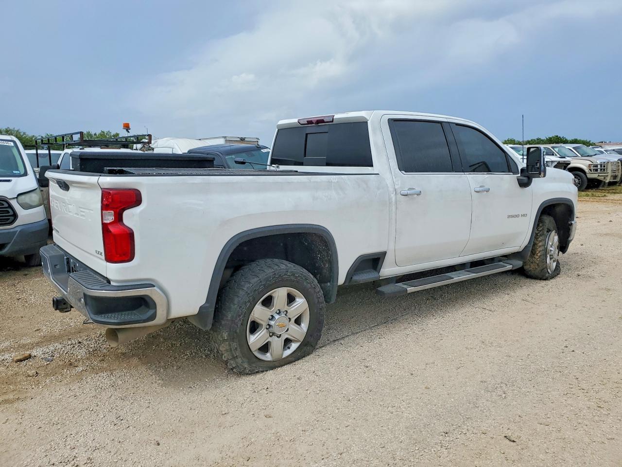 2023 CHEVROLET SILVE 2500 — снимка 3
