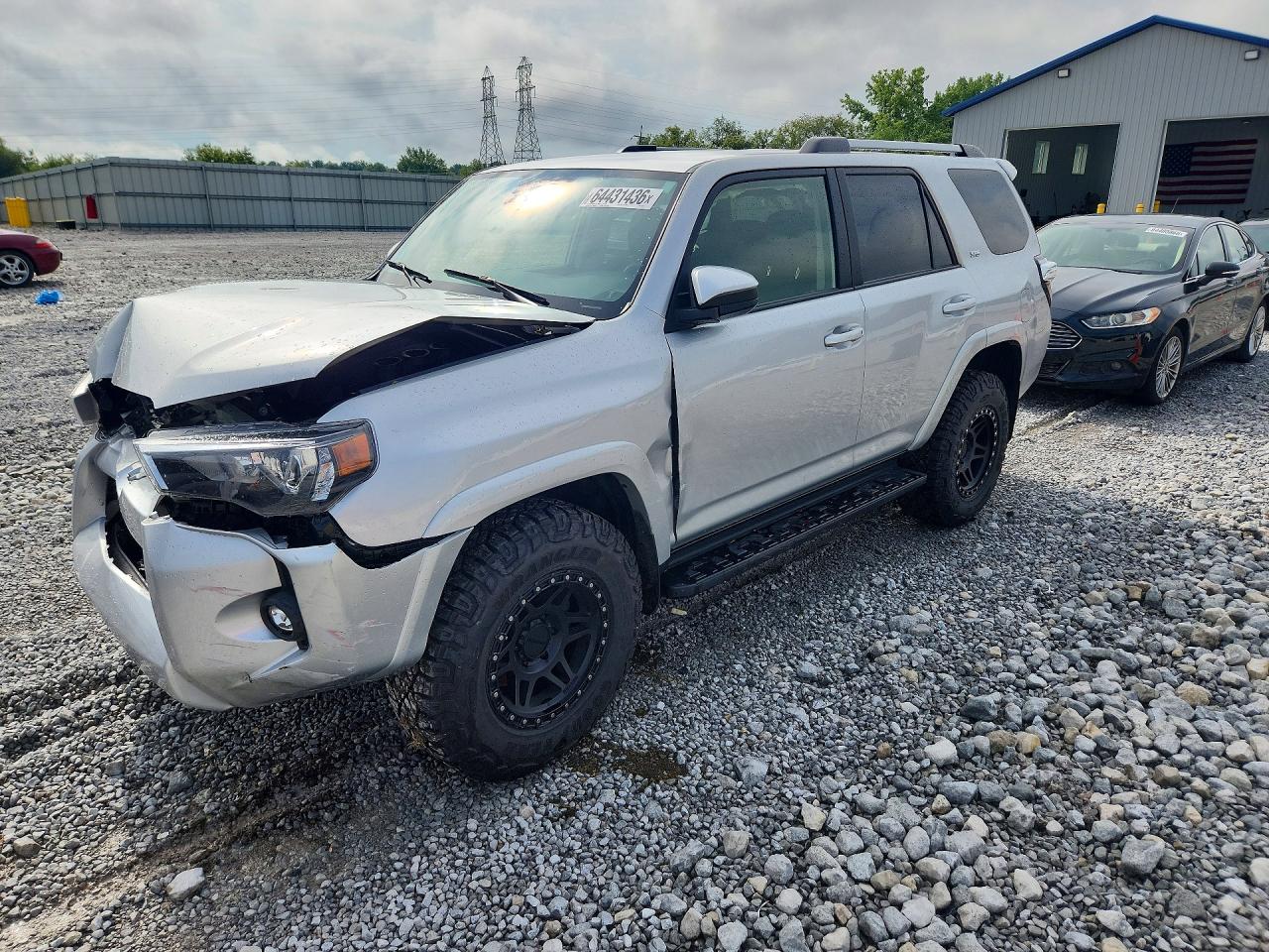 2024 TOYOTA 4RUNNER SR5
