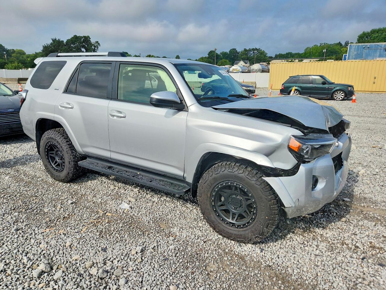 2024 TOYOTA 4RUNNER SR5 — снимка 4