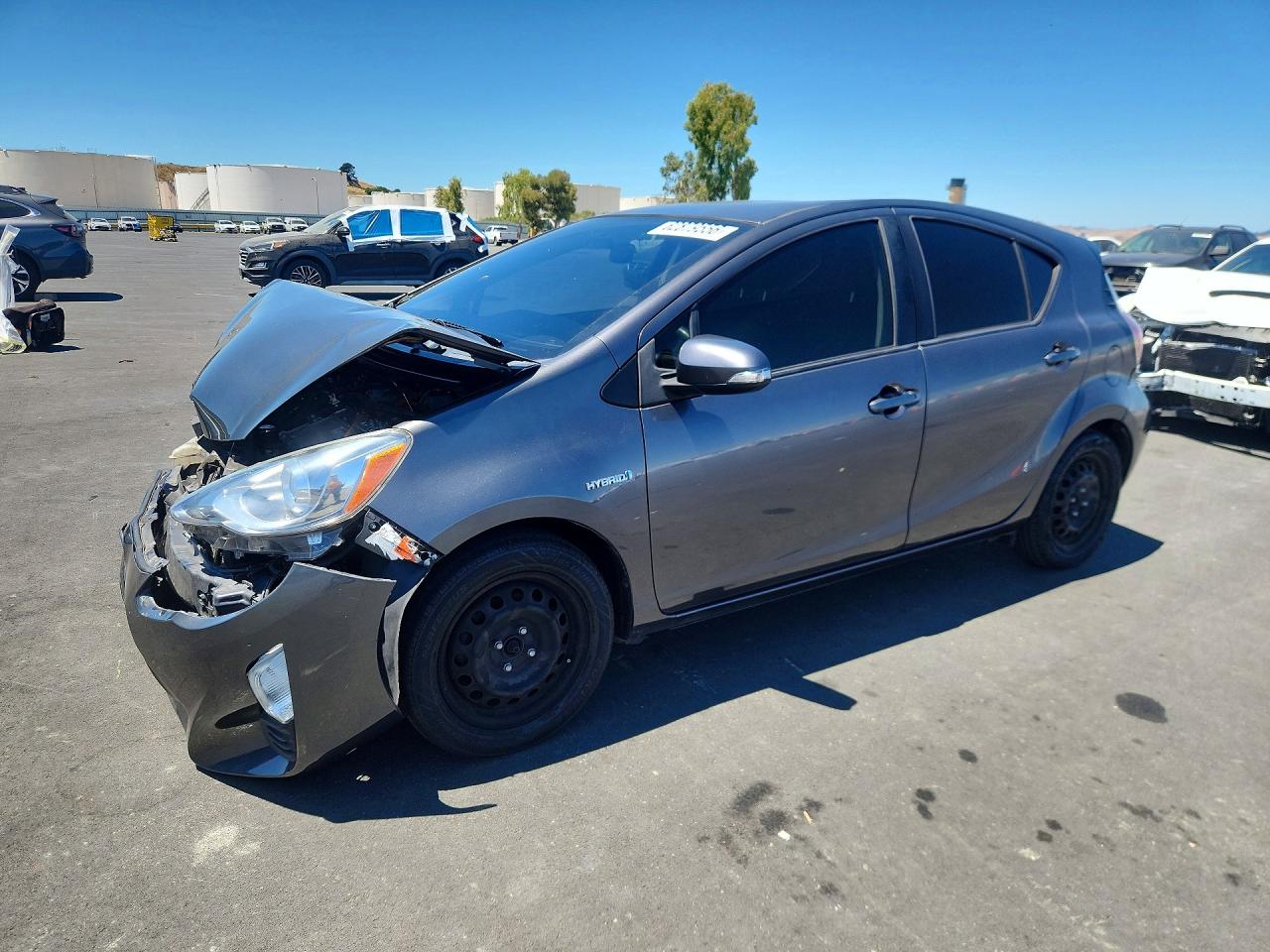 2016 TOYOTA PRIUS C TWO