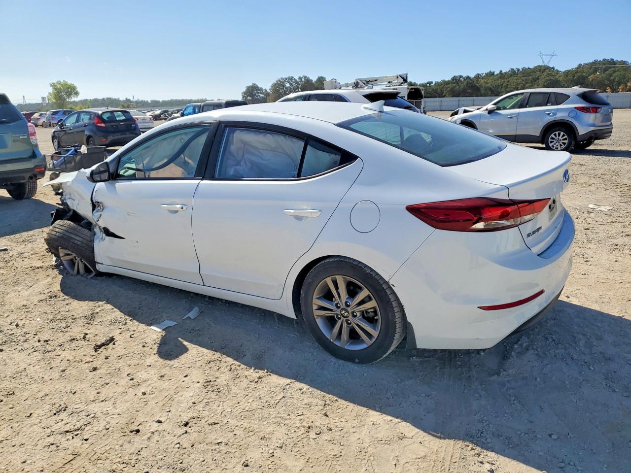 2018 HYUNDAI ELANTRA SEL — снимка 2