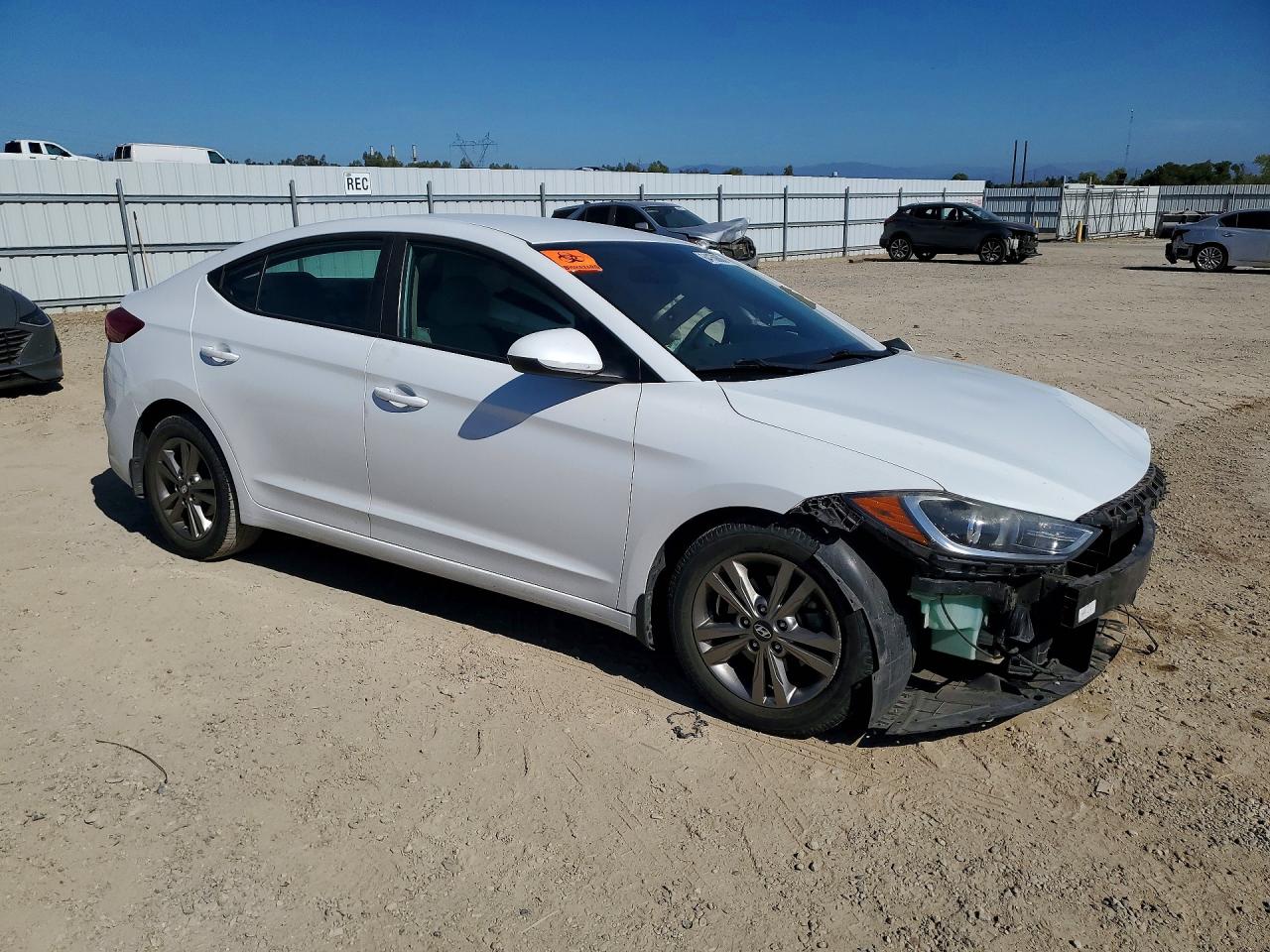 2018 HYUNDAI ELANTRA SEL — снимка 4