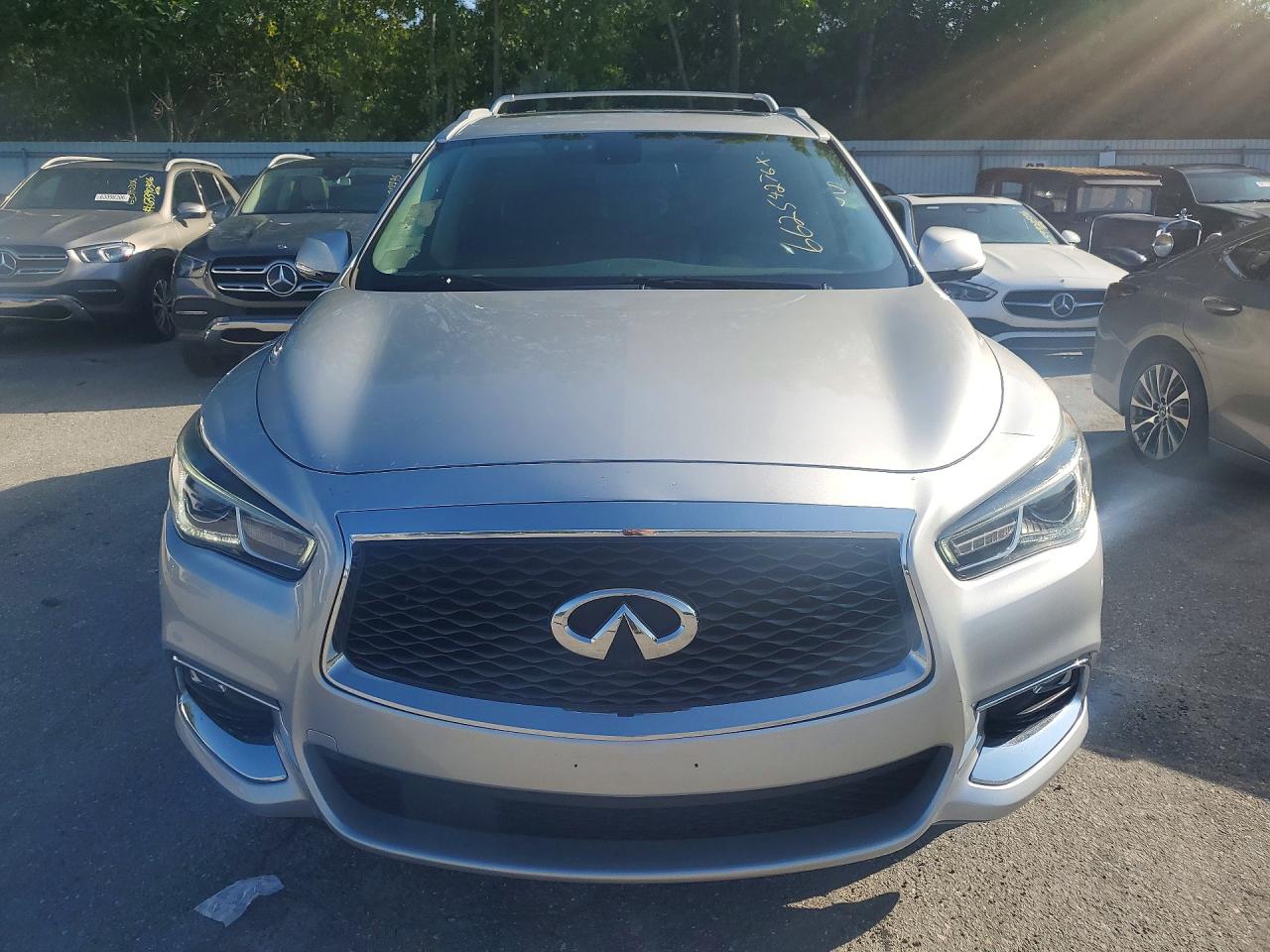 2017 INFINITI QX60 BASE — снимка 5