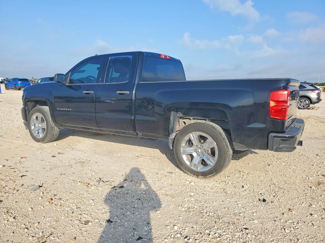 2018 CHEVROLET SILVERADO C1500 CUSTOM — снимка 2
