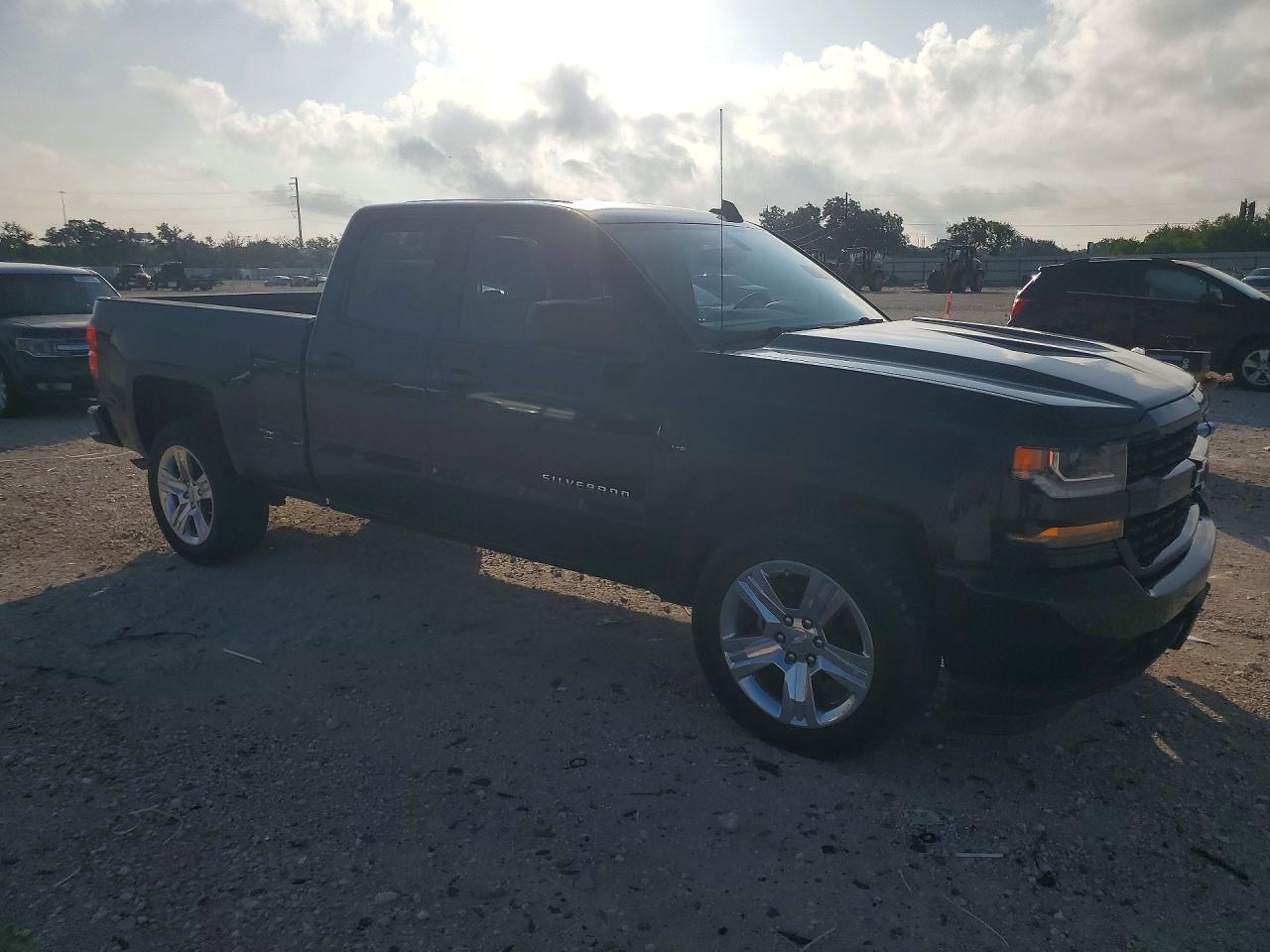 2018 CHEVROLET SILVERADO C1500 CUSTOM — снимка 4