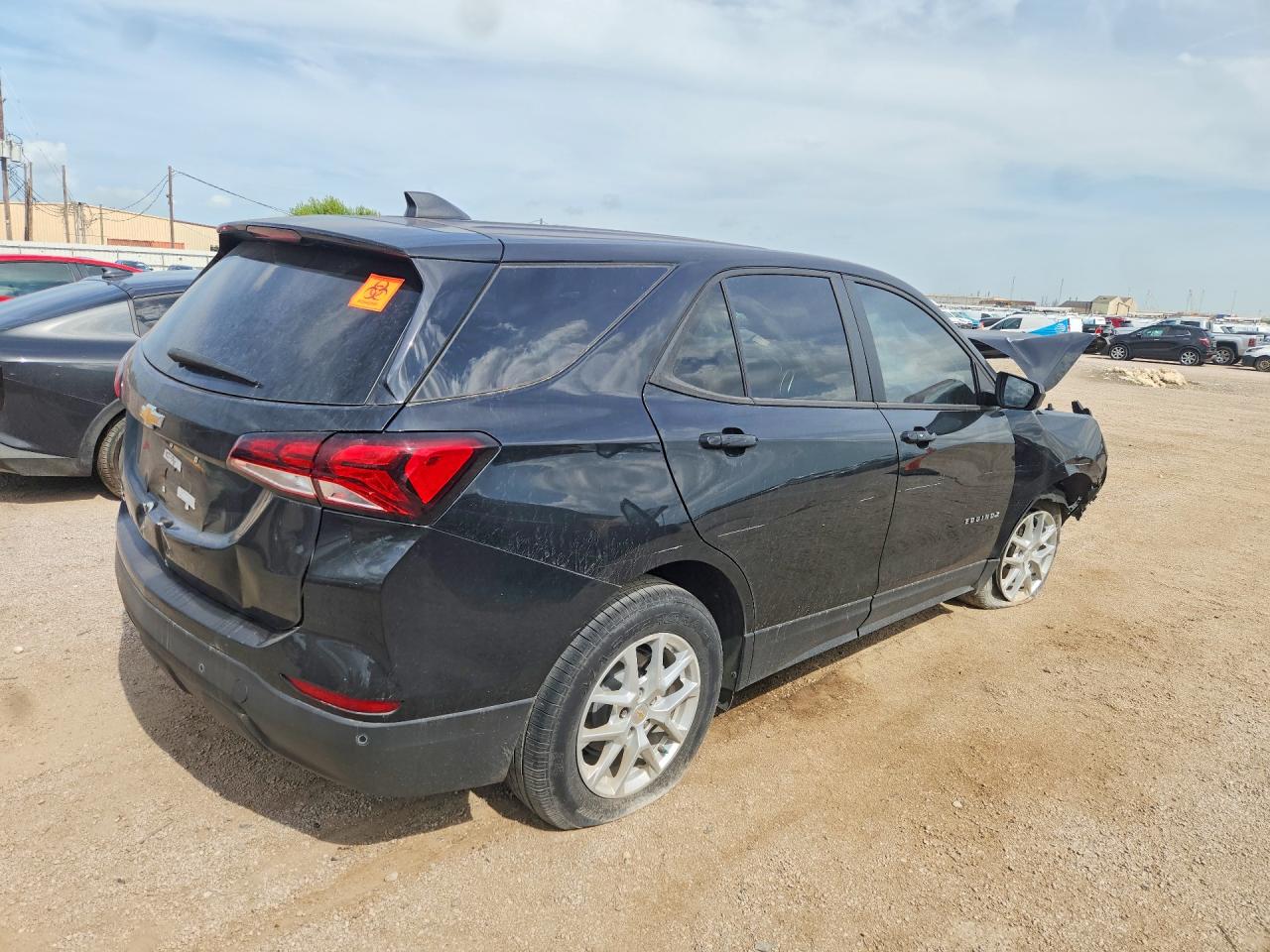 2024 CHEVROLET EQUINOX LS — снимка 3