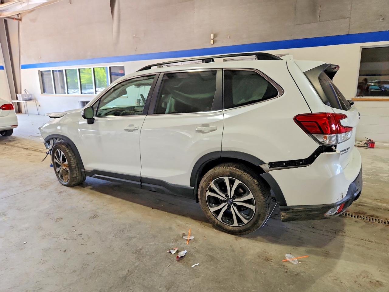 2019 SUBARU FORESTER LIMITED — снимка 2