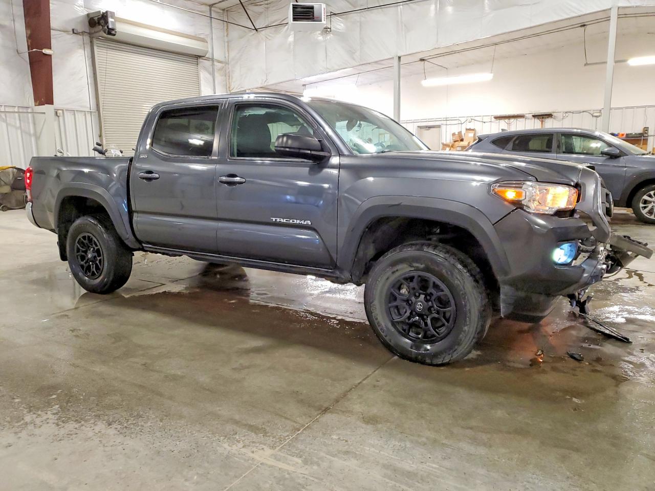 2023 TOYOTA TACOMA SR5 V6 — снимка 4