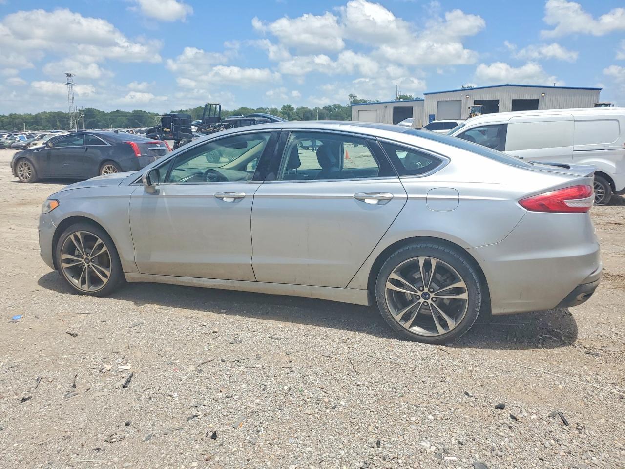 2020 FORD FUSION TITANIUM — снимка 2