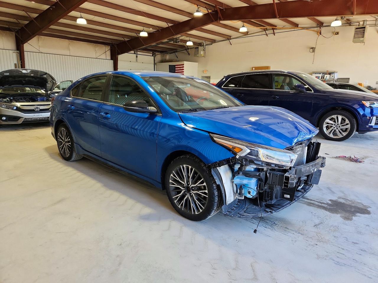 2023 KIA FORTE GT LINE — снимка 4