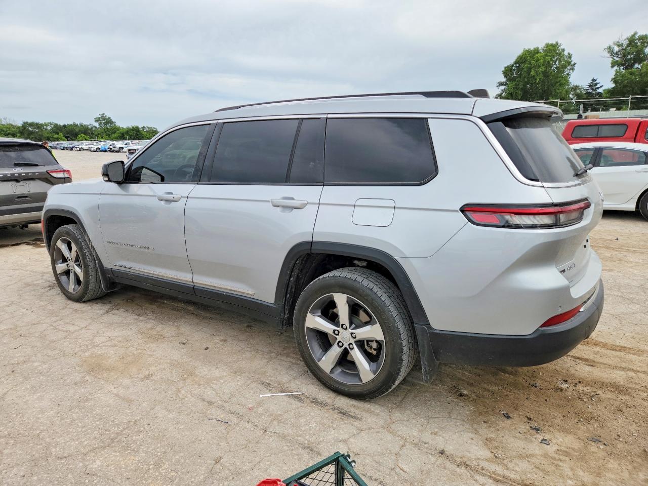 2021 JEEP GRAND CHEROKEE L LIMITED — снимка 2