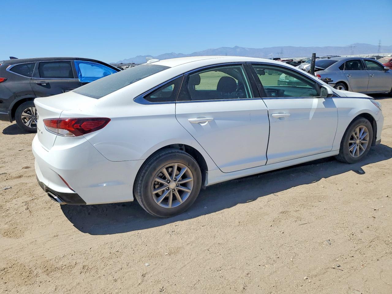 2019 HYUNDAI SONATA SE — снимка 3