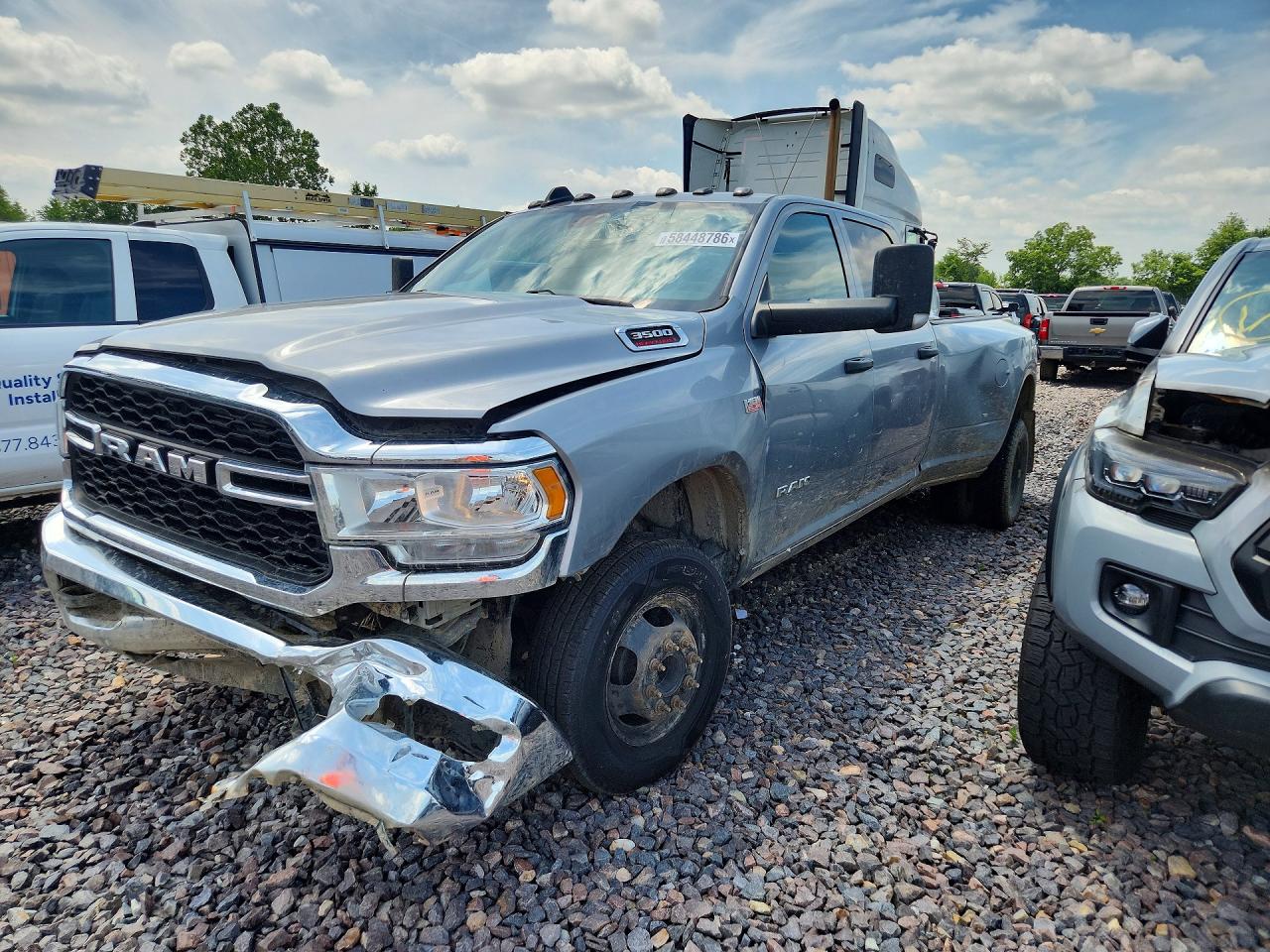2022 RAM 3500 TRADESMAN
