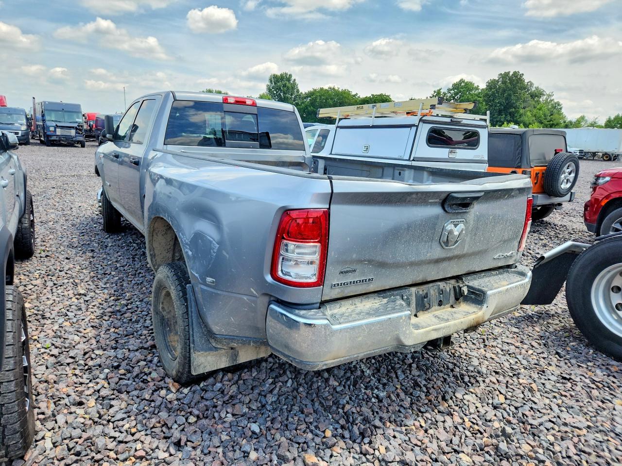2022 RAM 3500 TRADESMAN — снимка 2