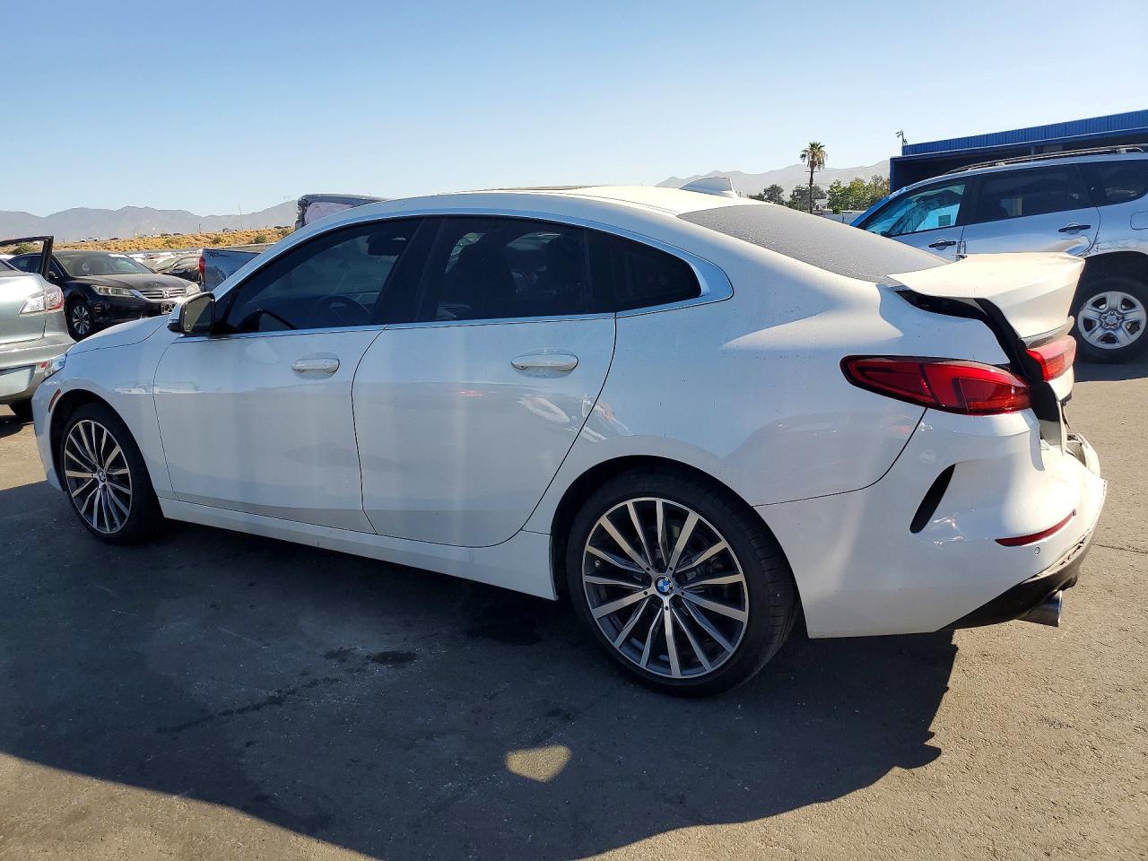 2021 BMW 228I — снимка 2