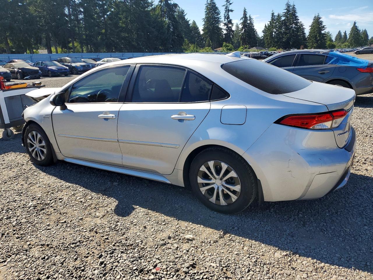 2020 TOYOTA COROLLA LE — снимка 2