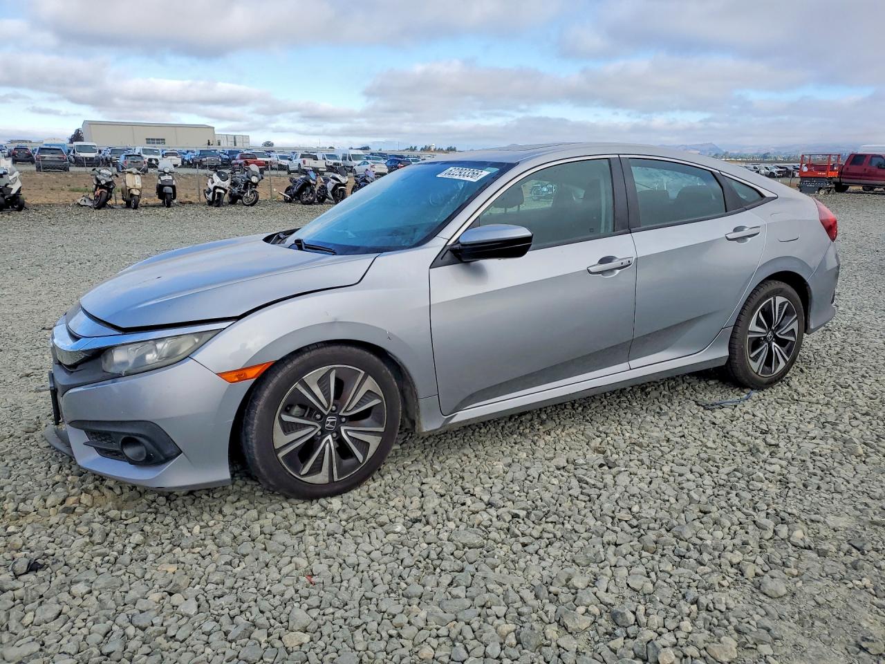 2017 HONDA CIVIC EX