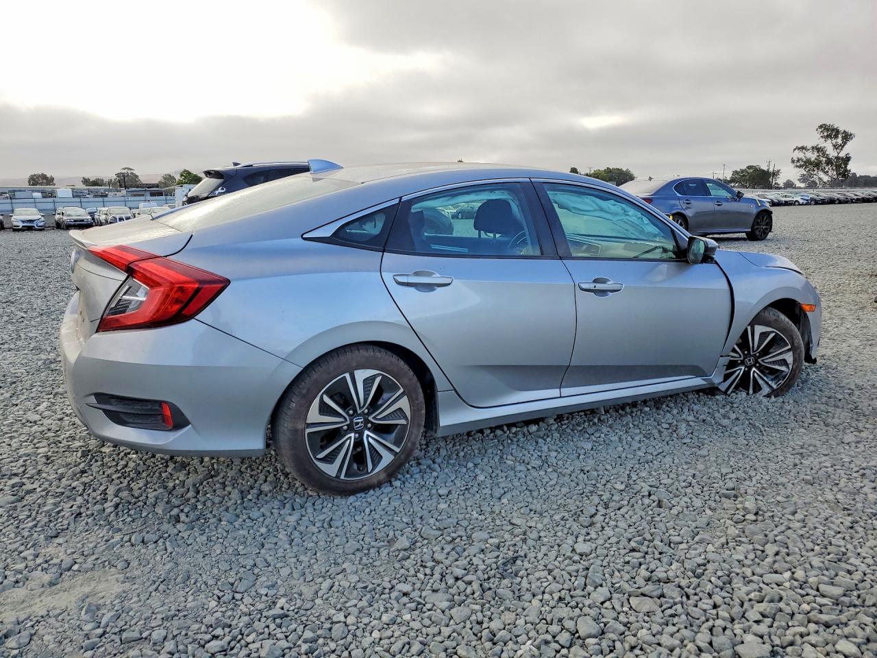 2017 HONDA CIVIC EX — снимка 3