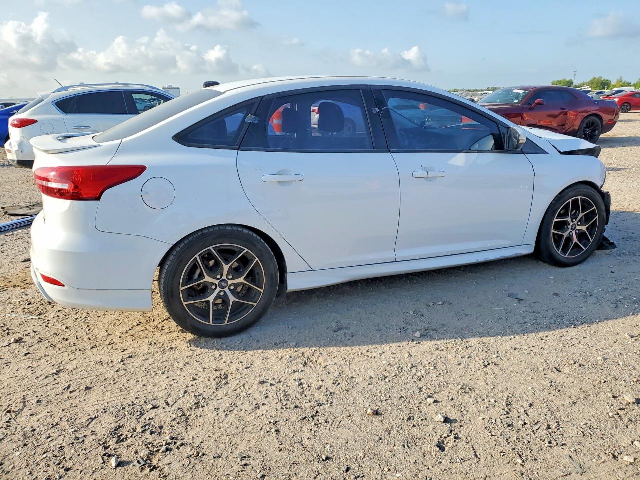 2016 FORD FOCUS SE — снимка 3