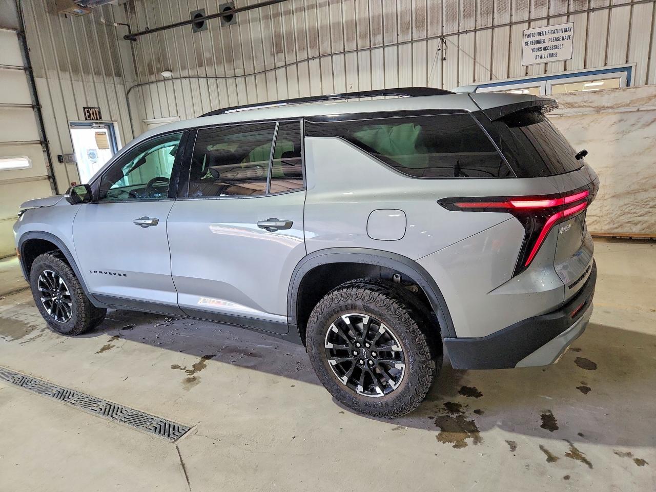 2024 CHEVROLET TRAVERSE LT Z71 — снимка 2