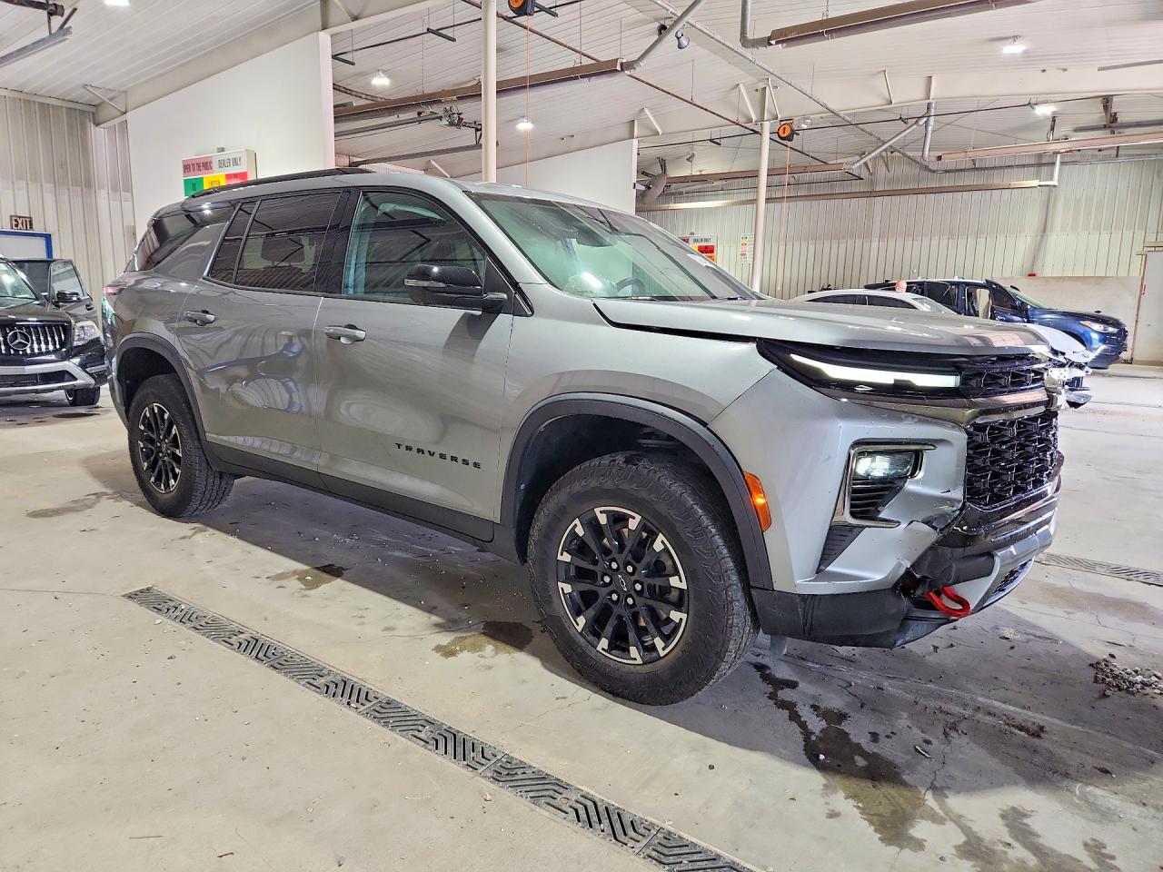 2024 CHEVROLET TRAVERSE LT Z71 — снимка 4