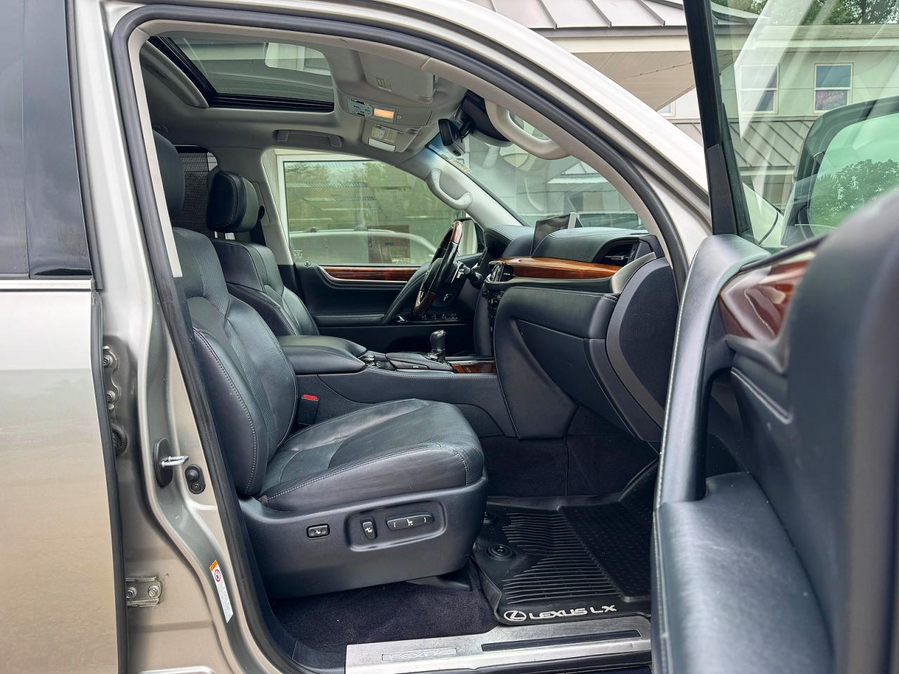 2018 LEXUS LX 570 — снимка 5