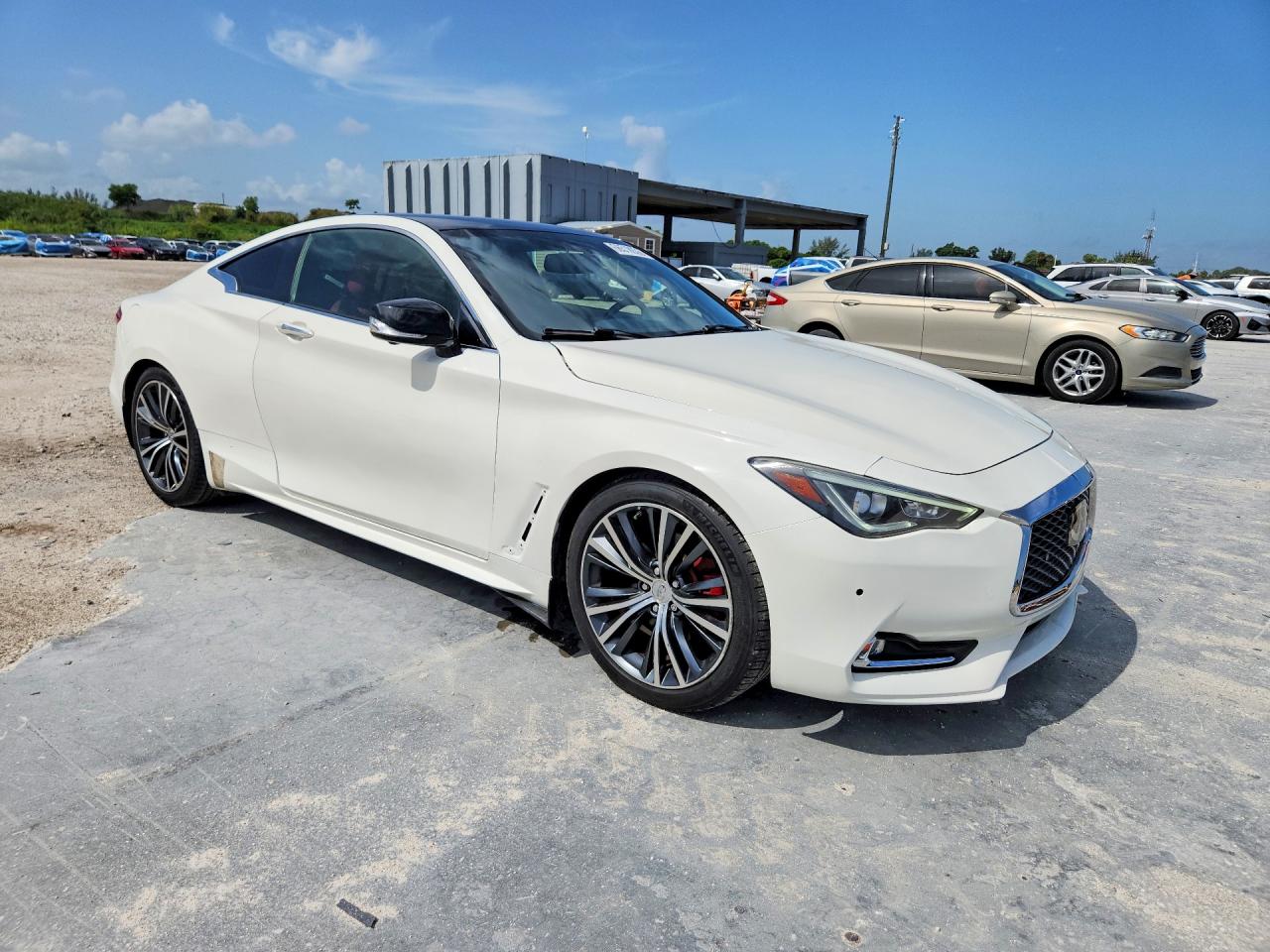 2017 INFINITI Q60 3.0T PREMIUM — снимка 4