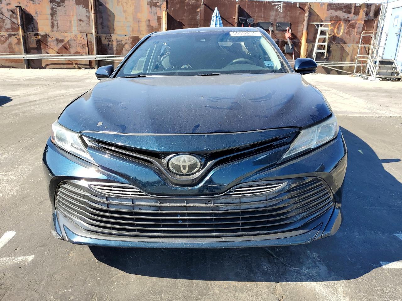 2019 TOYOTA CAMRY LE — снимка 5