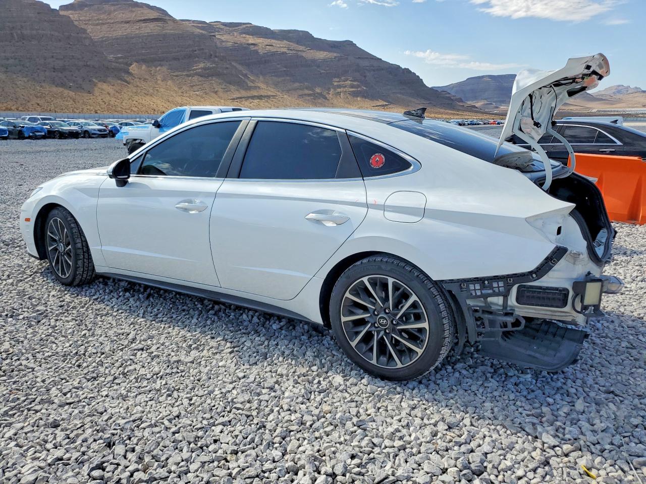 2022 HYUNDAI SONATA LIMITED — снимка 2