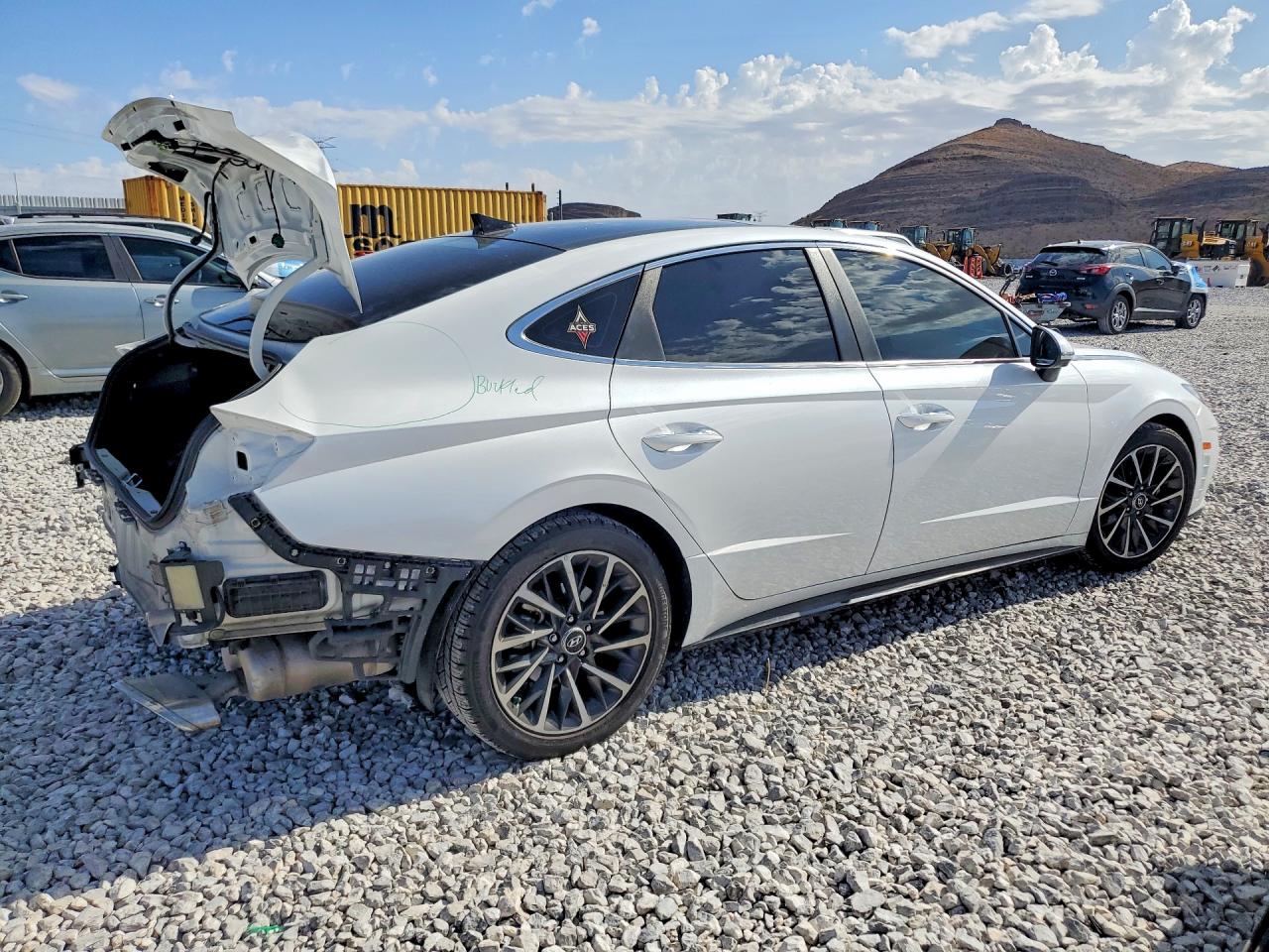 2022 HYUNDAI SONATA LIMITED — снимка 3